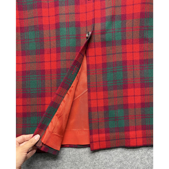 Vintage Robinson's Skirt Womens 12 Red Wool Tartan Plaid A-Line Button Front - Picture 11 of 13